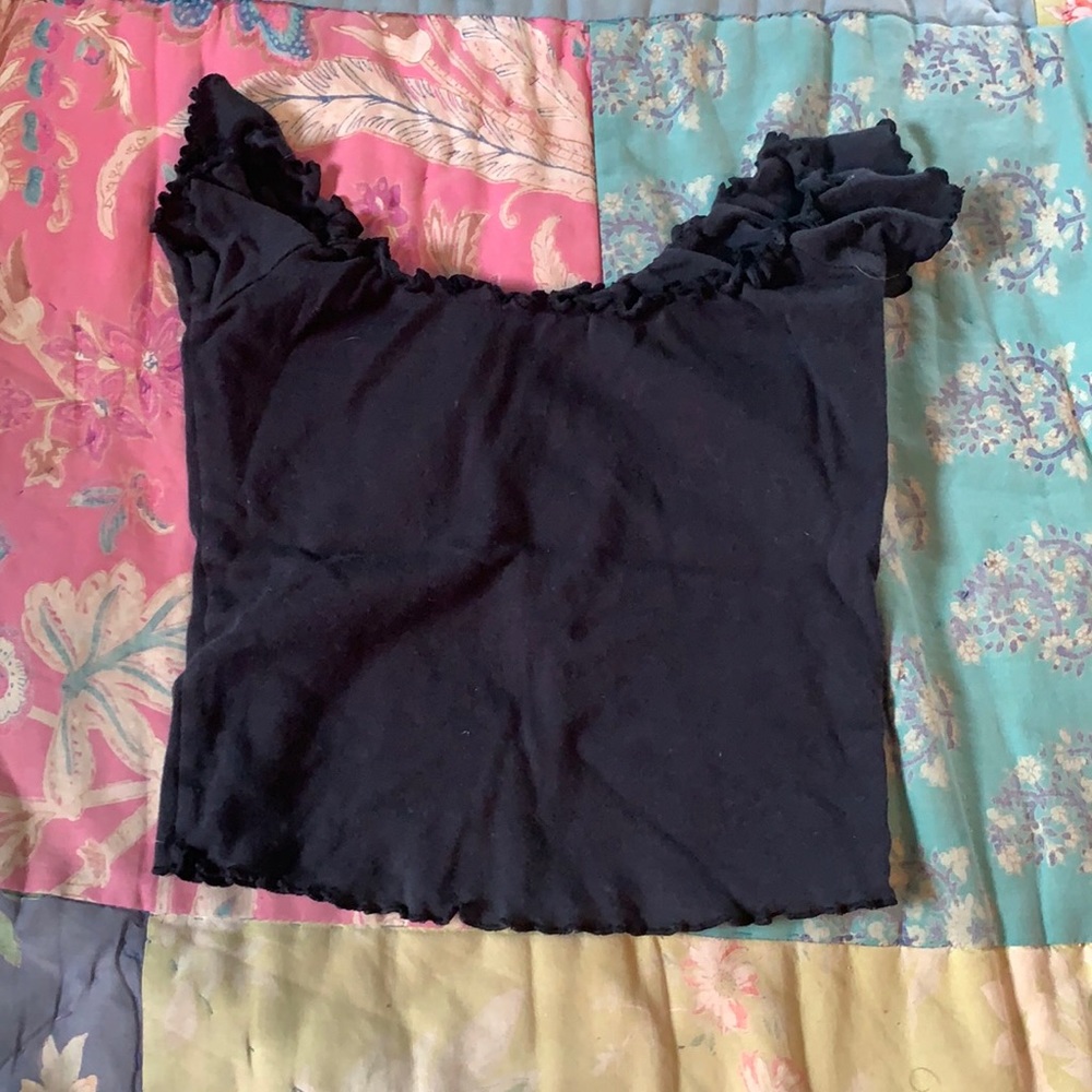Black crop top